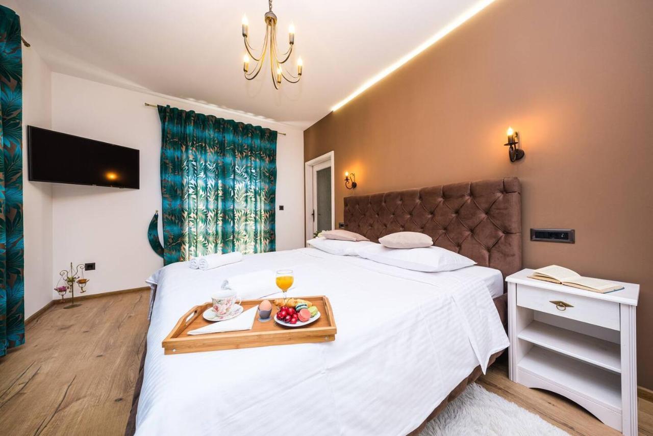 Villa Barbara Kastela Bagian luar foto