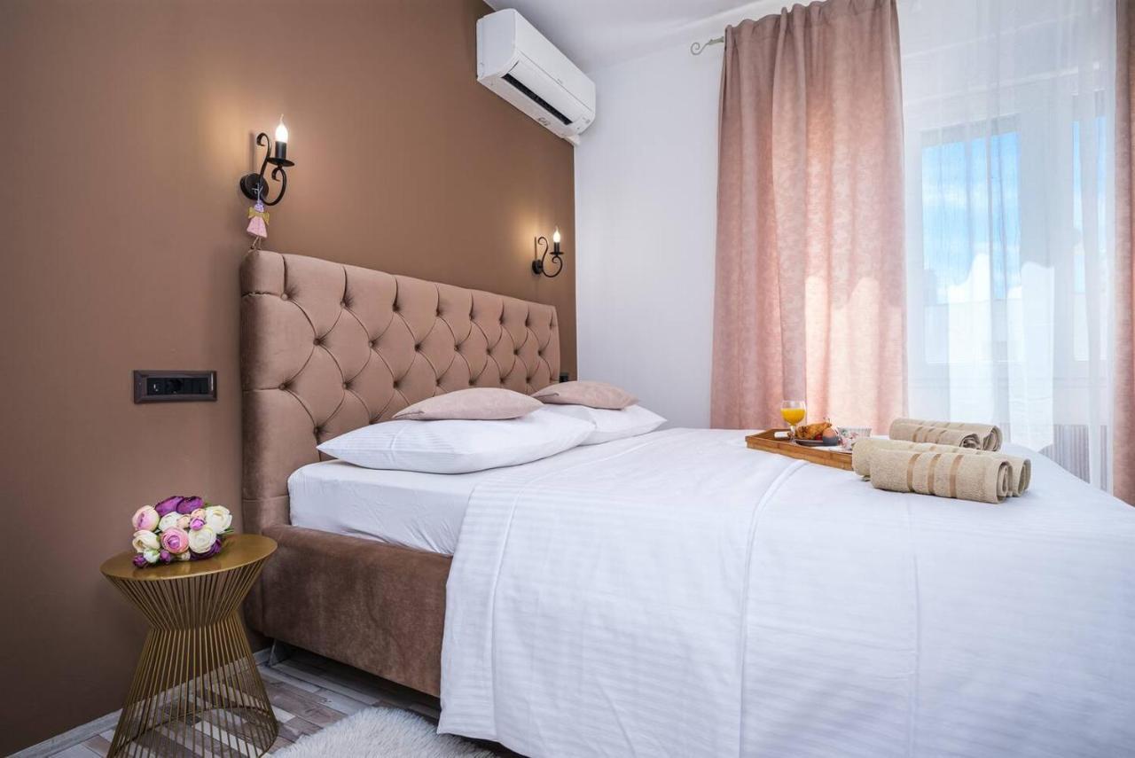 Villa Barbara Kastela Bagian luar foto